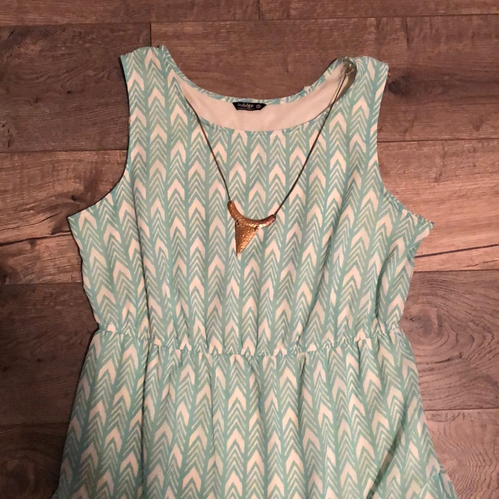 Dress - Picture 2 of 2